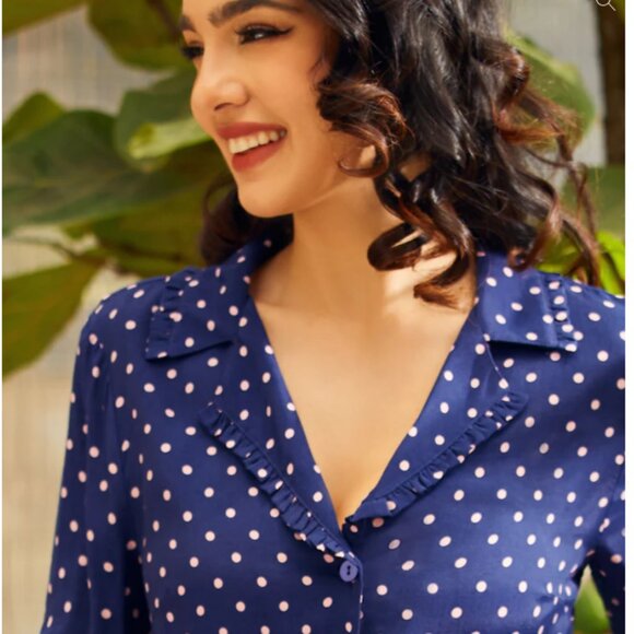 Starlet Power Button Down - Modcloth 4X - Picture 2 of 4